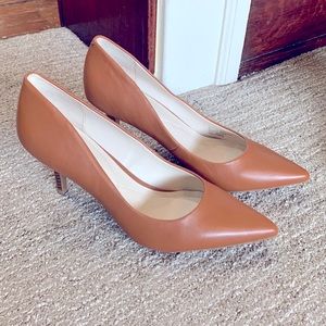Alfani Step-N-Flex Jeules Pump in Caramel never worn